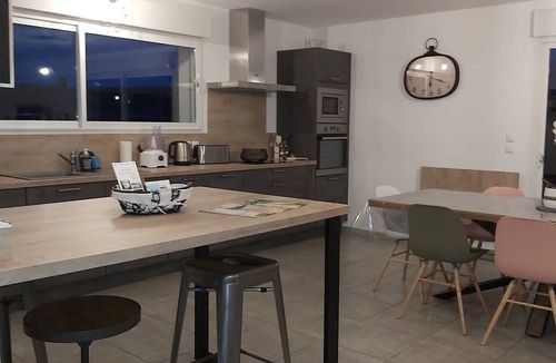 Salignac-sur-Charente House | New 4 * house with spa, heated pool, fenced garden and garage