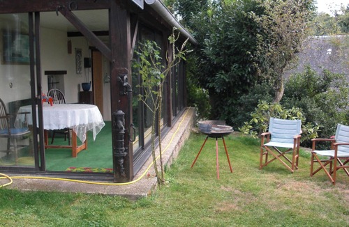 Saint-Priest-la-Plaine Apartment | New apartment in country house with terrace and garden