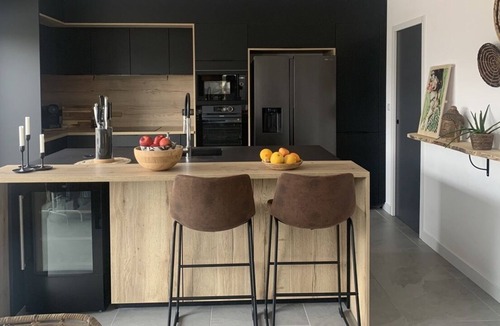 Tosse Villa | New architect villa with heated swimming pool and bodega ....