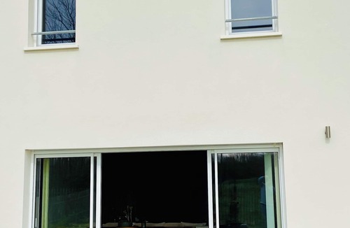 Eysines House | New house with 3 bedrooms, including a master suite, air conditioning, near tramway.