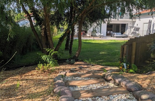 Arcangues House | New house with heated pool