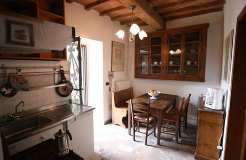 Greve in Chianti Apartment | Nice apartment for 5 guests with pool, WIFI, TV and pets allowed, close to Greve In Chianti