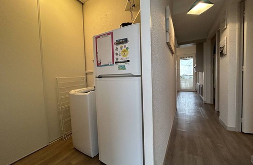 Port District Apartment | Nice apartment 5 min from the sea, 2 bedrooms, parking, balcony, Châtelaillon-Plage
