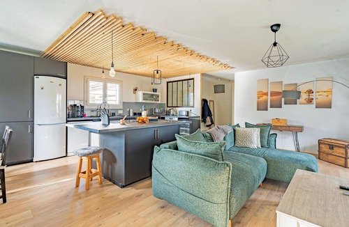 Blaye House | Nice home in Blaye with WiFi