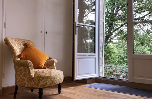 Aubiac House | Nice House With Terrace in the Countryside