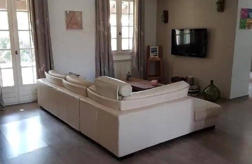 Morieres-les-Avignon House | Notre Maison Familiale à 10 min D'avignon