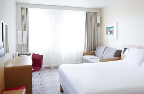 Lescar Hotel | Novotel Pau Pyrénées