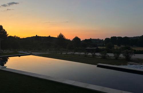 Rognes Bed & Breakfast | Noyau & Pepin