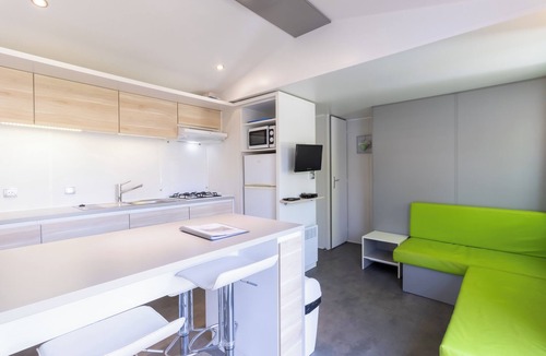 Bouzic House | O'Hara 884T Mobile Home - Family Vacation: Shared Pools & Near Sarlat