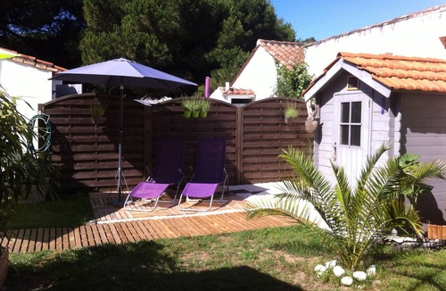 Domino House | Oléron beautiful village house