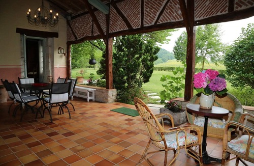 Montpezat House | Old house, charm and calm assured. For eight people