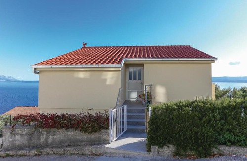 Marusici Apartment | One-Bedroom Apartment in Marusici