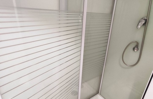 Le Passage House | One-storey studio with free parking