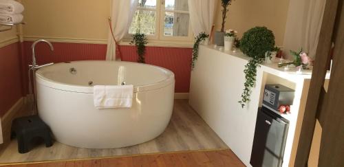 Clairac House | Orangerie du Château Marith - Domaine avec Piscine