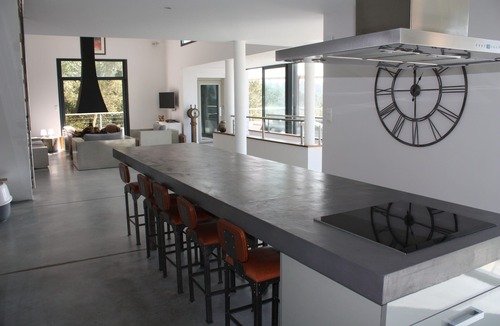 Seignosse Villa | Overlooking the golf course, exceptional villa with views of the Pyrenees and the ocean