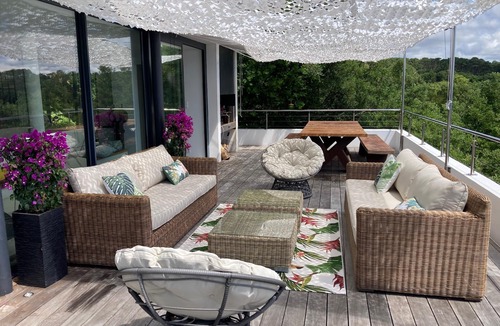 Seignosse Villa | Overlooking the golf course, exceptional villa with views of the Pyrenees and the ocean