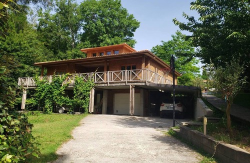 Bouliac Ski Chalet | Pagode Avec vue Imprenable aux Portes de Bordeaux