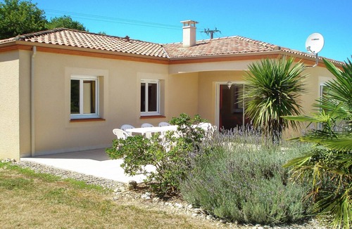 La Croix-Blanche Villa | Panoramic Poolside Villa
