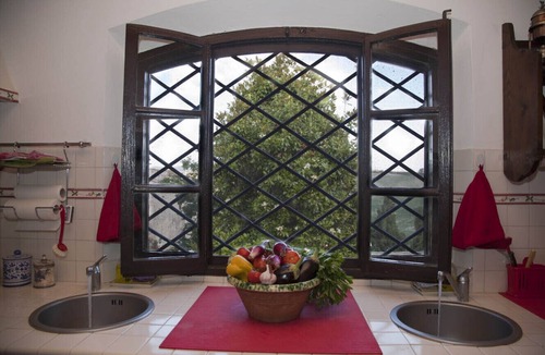 San Giovanni d'Asso Villa | Pasqui Villas : La Consuma Historic villa in a village, garden, view, pool, WiFi