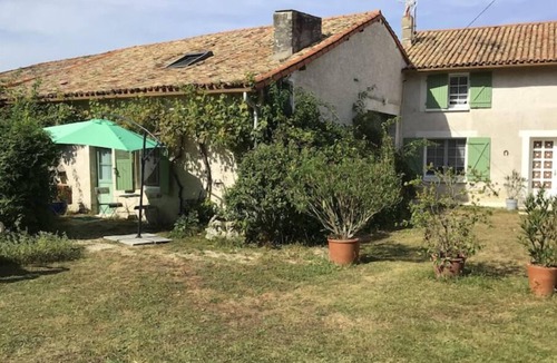 Blanzay House | Pavillon de Chasse, Gîte 2/4 Pers