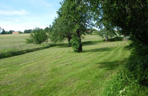 Genis House | Pear Tree Gite