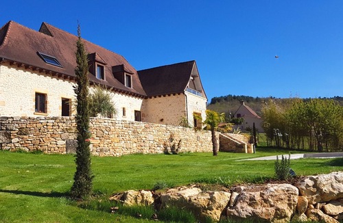 Aubas House | Pechanette, lovely large private swimming pool and completely fenced garden