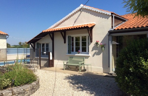 Saint-Fraigne House | Perfect getaway for a family holiday