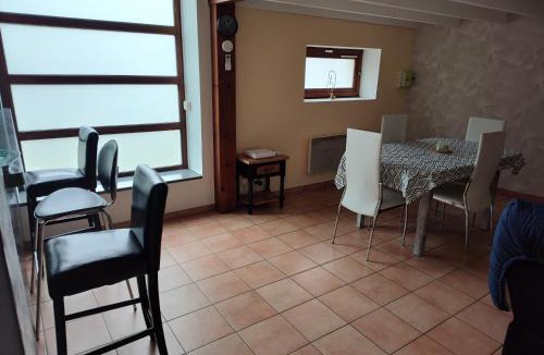 Montguyon Apartment | petit gite lumineux et chaleureux