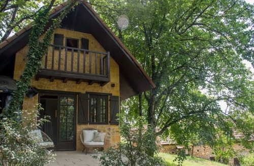 Auriac-du-Perigord House | Petit Maison du Chêne