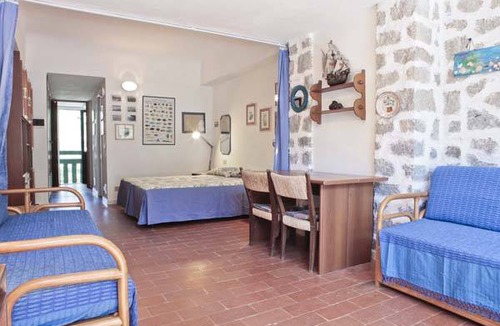 Marina di Campo Apartment | Pino mono