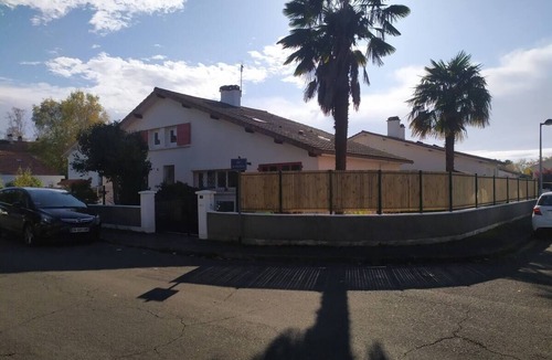 Pau Nord House | Pleasant house in quiet neighbourhood