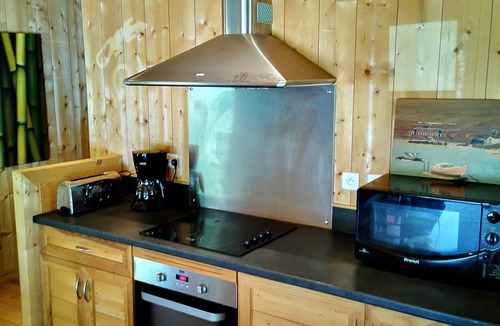 Le Porge House | Pleasant wooden house near beaches and forest