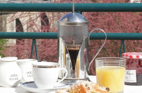 Confolens Bed & Breakfast | Pont Vieux Chambres d'Hotes