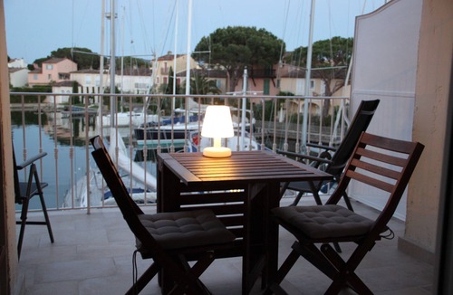 Port Grimaud Apartment | Port Grimaud: Studio 2-4pers. overlooking Port Grimaud channels Terrace South East