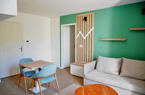 Verdelais Apartment | Première Pierre