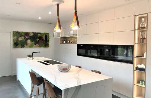 La Rochelle House | Prestigious house on the edge of the city center park