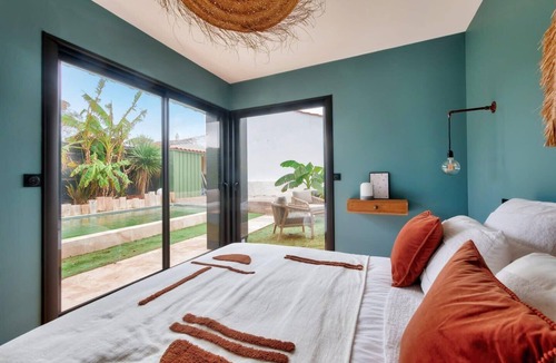 Port District House | Pretty atypical house 2 steps from the ocean