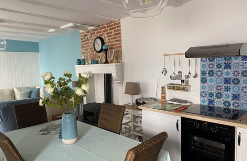 Charroux House | Pretty gîte in the heart of Charroux 86250 Vienne
