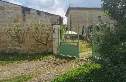 Sainte-Terre House | Proche Saint-Émilion, confortable gîte rénové avec terrasse - 2 personnes