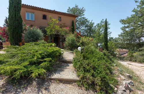 Mimet House | Provencal manor house & large pool,15 min from Aix-en-Provence, 20 min from sea