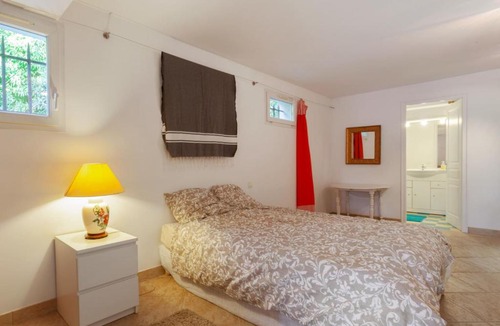 Nord Apartment | Quaint 1br in a villa with swimming pool in Aix-en-Provence Welkeys