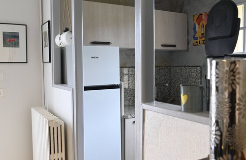 Prats-de-Carlux Cottage | QUIET AND RESTFUL: GITE 2 Pers, SWIMMING POOL, near SARLAT, DORDOGNE PERIGORD NOIR.