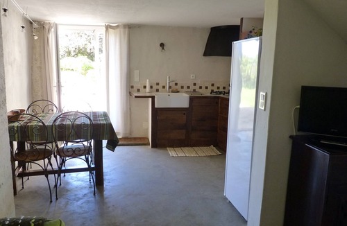 Saint-Just Cottage | Quiet cottage with garden, swimming pool, view of surrounding countryside, in green Périgord