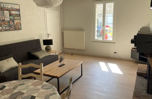 Montamise House | Quiet gîte near futuroscope with wifi