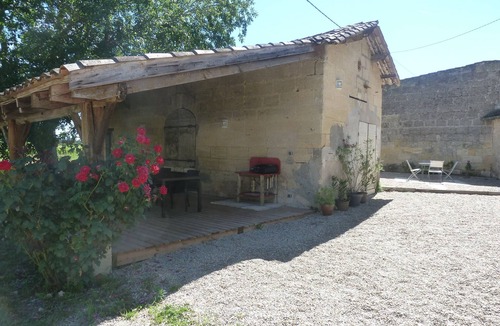 Sainte-Terre House | quiet house on the banks of the Dordogne near Saint Emilion