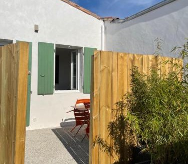 Rivedoux-Plage Apartment | Réalaplage studio de charme sur Rivedoux