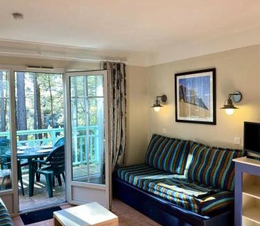 Lacanau-Ocean Villa | Résidence Lacanau Les Pins - Domaine du Golf - Appartement T2 dans résidence avec piscine collective chauffée MAE-8341