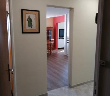 Aytre Apartment | Réter