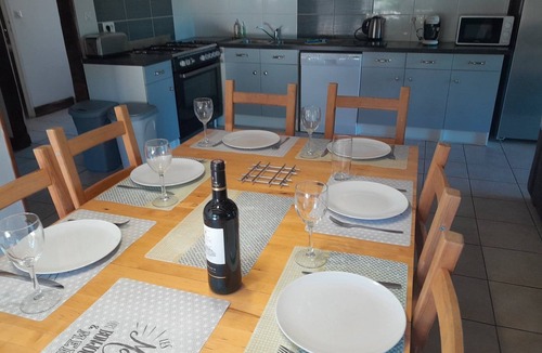 Piegut-Pluviers House | Railway Cottage - character cottage, walking distance to restaurant/bakery