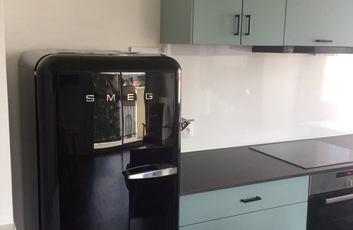 Royan Apartment | Refurbished apartment 7 minutes walk from the beach